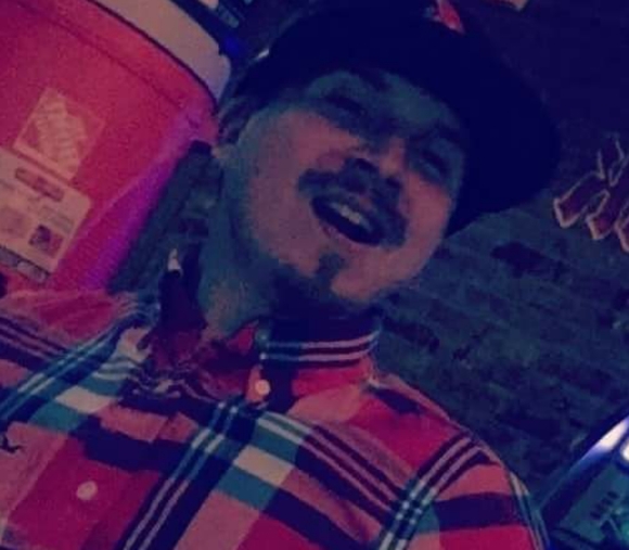 Meet your Posher, William - Picture 3 of 5